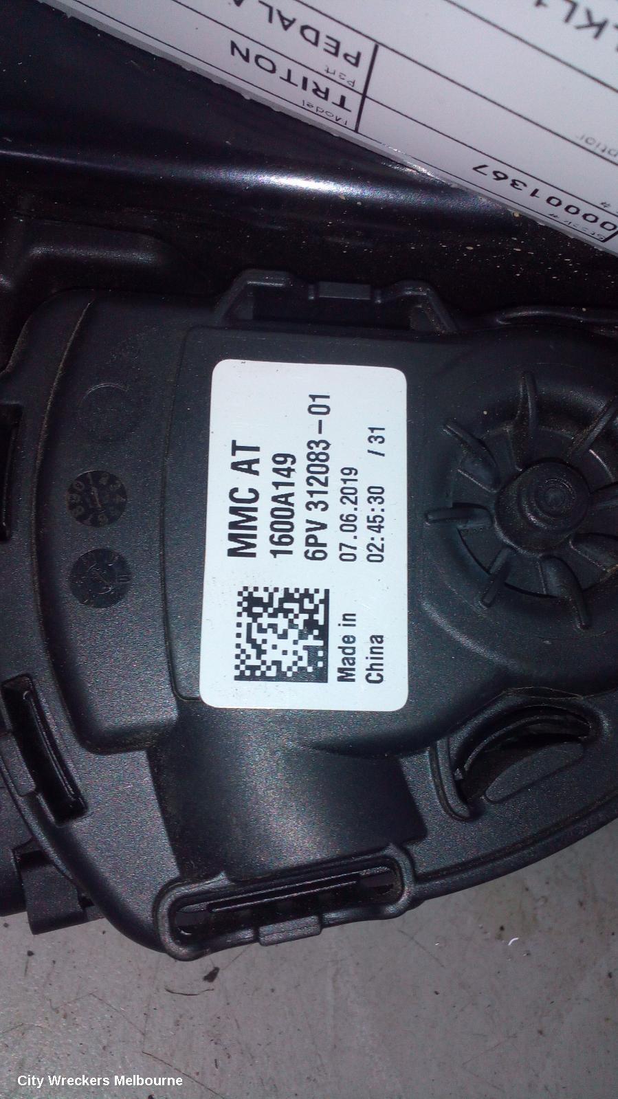 MITSUBISHI TRITON 2019 Pedal Assembly