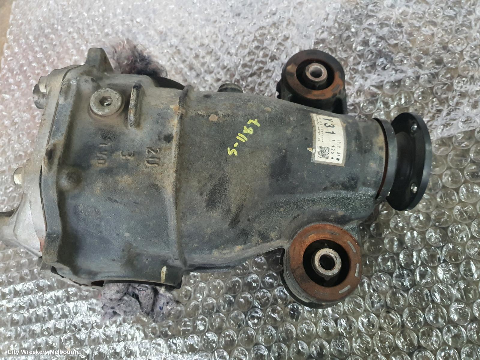 TOYOTA 86 2013 Differential Centre