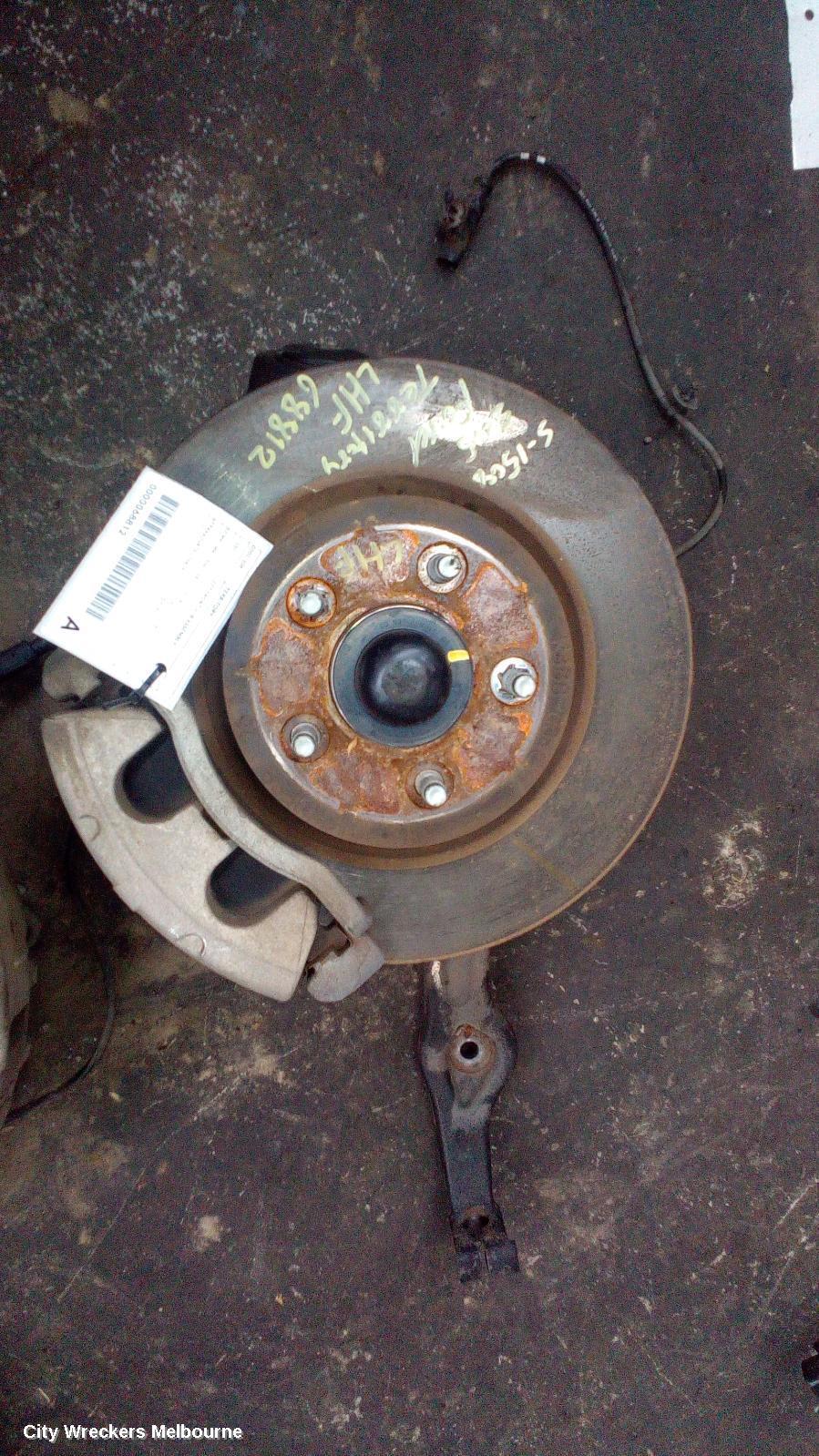 FORD TERRITORY 2015 Left Front Hub Assembly