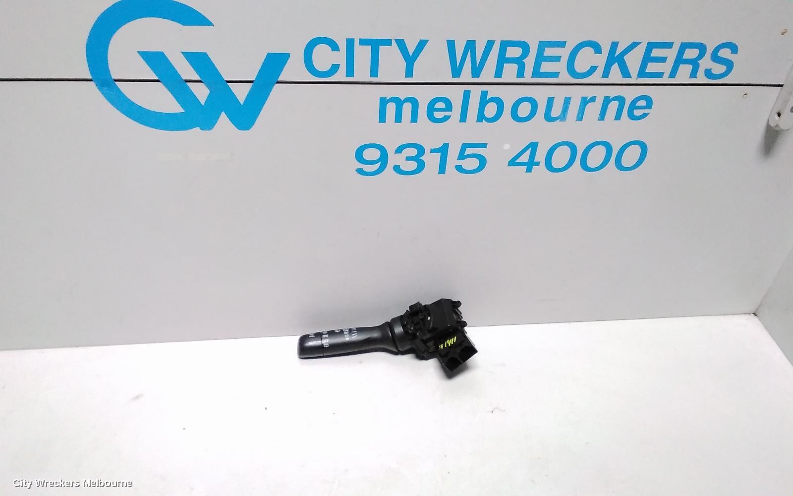 TOYOTA YARIS 2006 Combination Switch