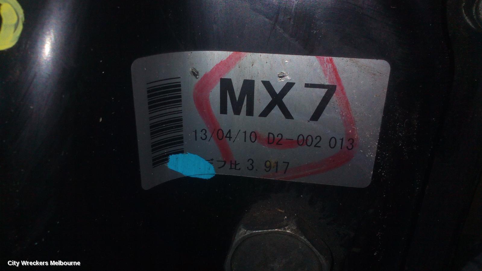 MITSUBISHI PAJERO 2013 Differential Centre