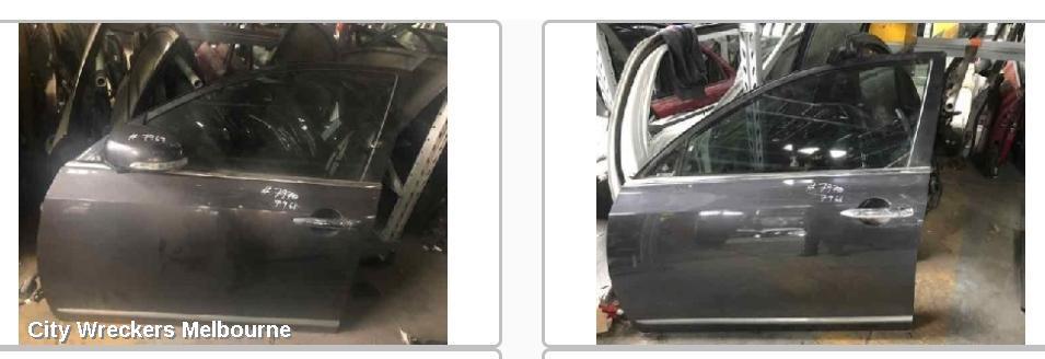 NISSAN MAXIMA 2009 Left Front Door