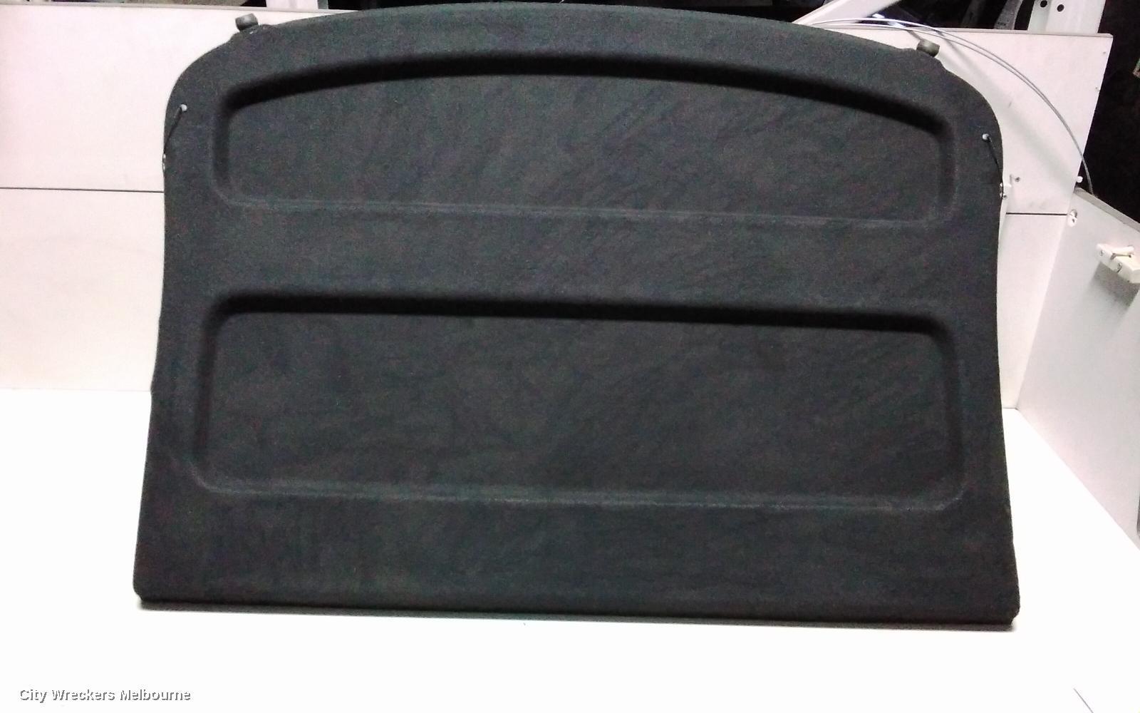 SUBARU LIBERTY 2016 Parcel Shelf