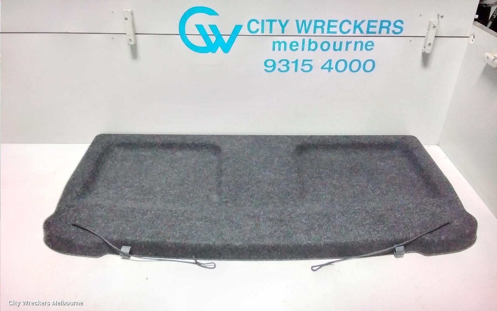 TOYOTA PRIUS 2015 Parcel Shelf