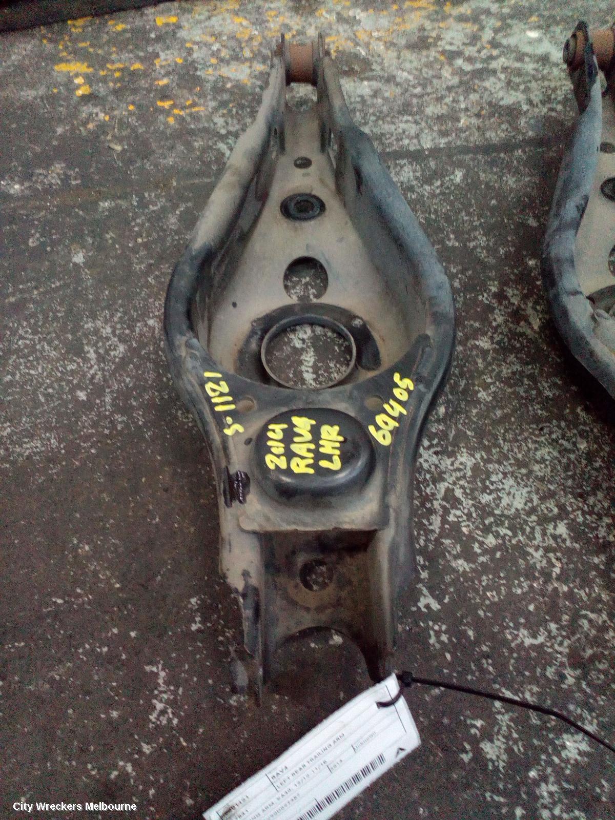 TOYOTA RAV4 2014 Left Rear Trailing Arm