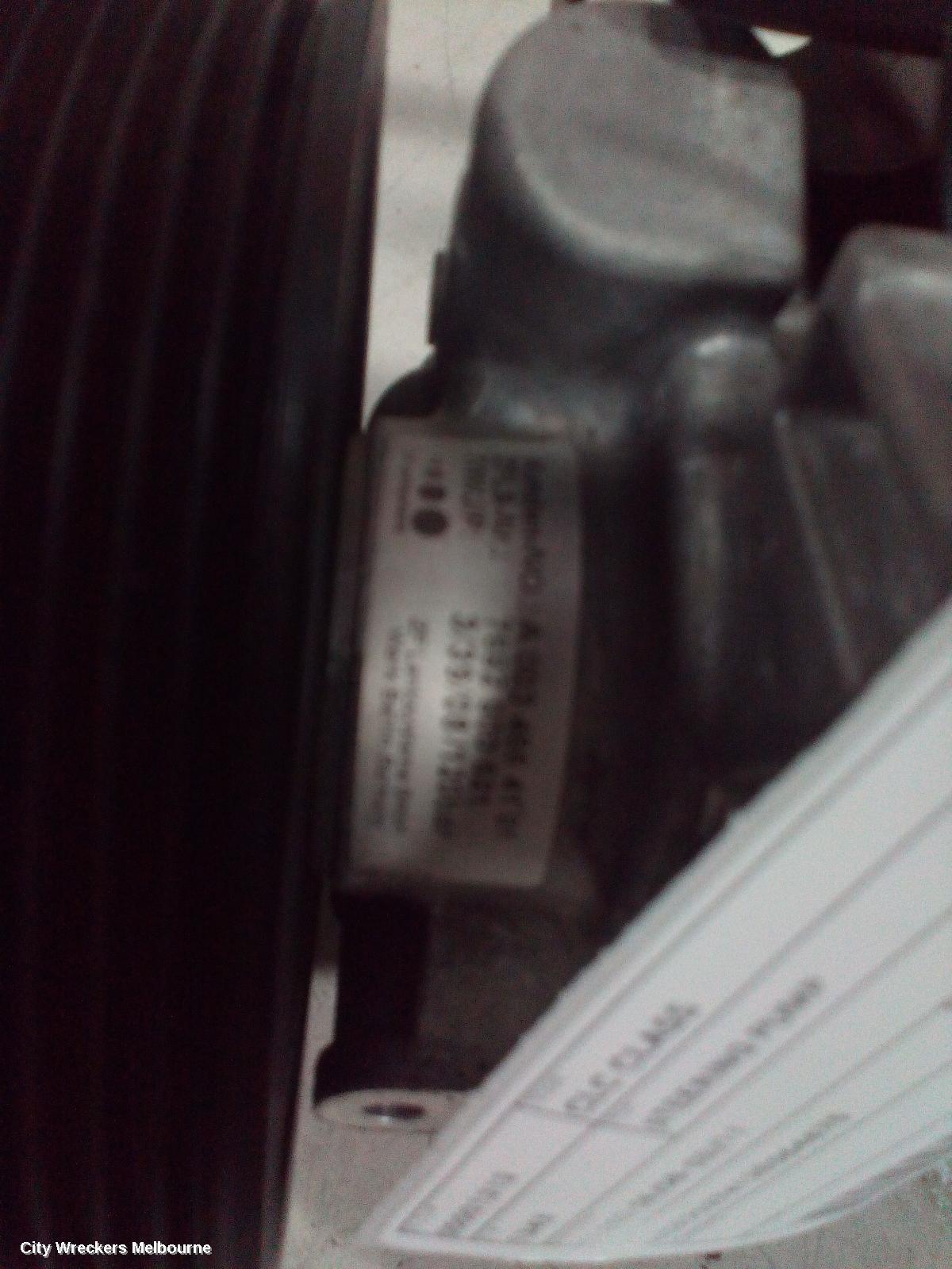 MERCEDES CLC CLASS 2009 Steering Pump