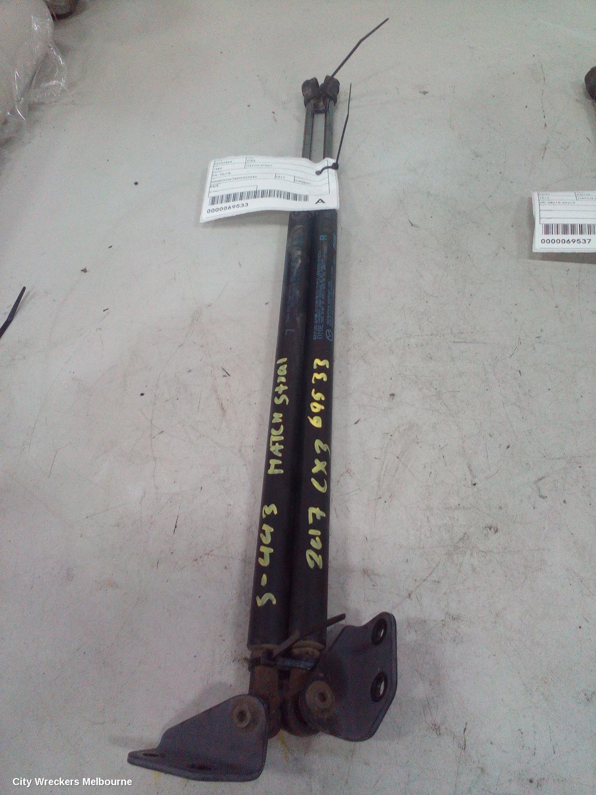 MAZDA CX3 2017 Hatch Strut