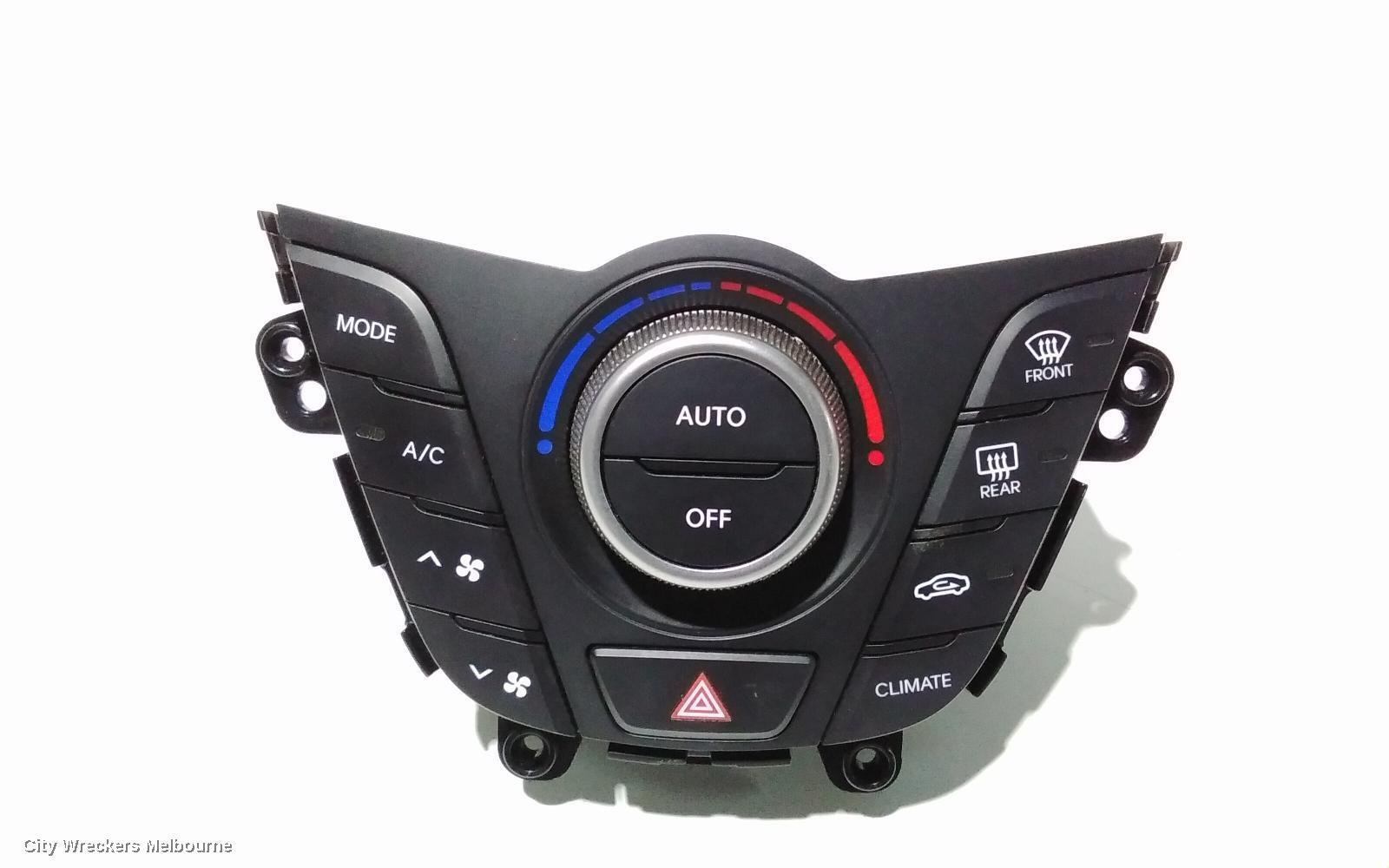 HYUNDAI VELOSTER 2012 Heater/Ac Controls