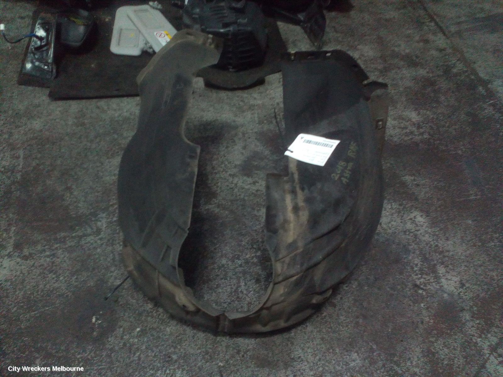 HOLDEN ASTRA 2018 Right Guard Liner
