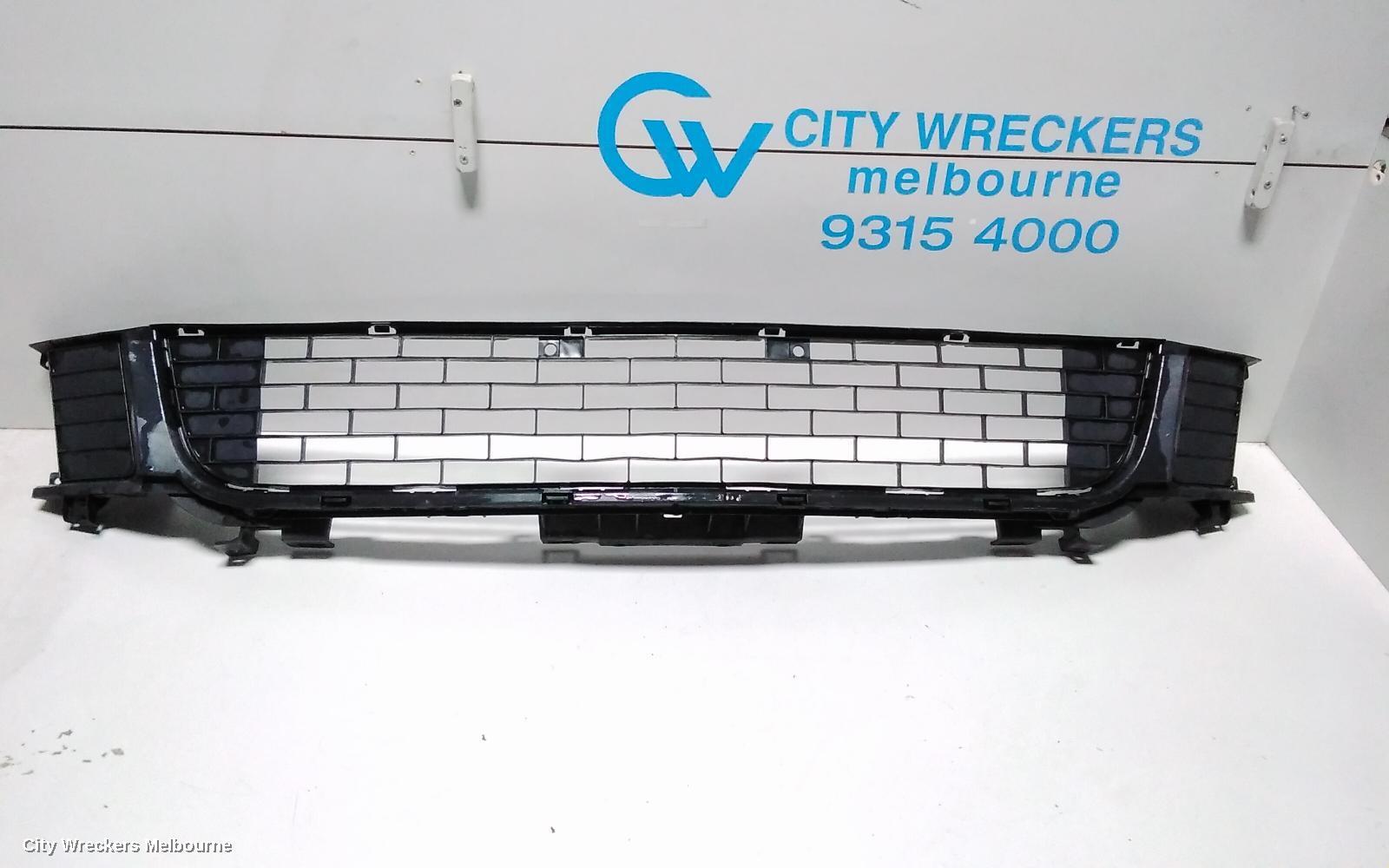 HONDA ACCORD 2011 Grille