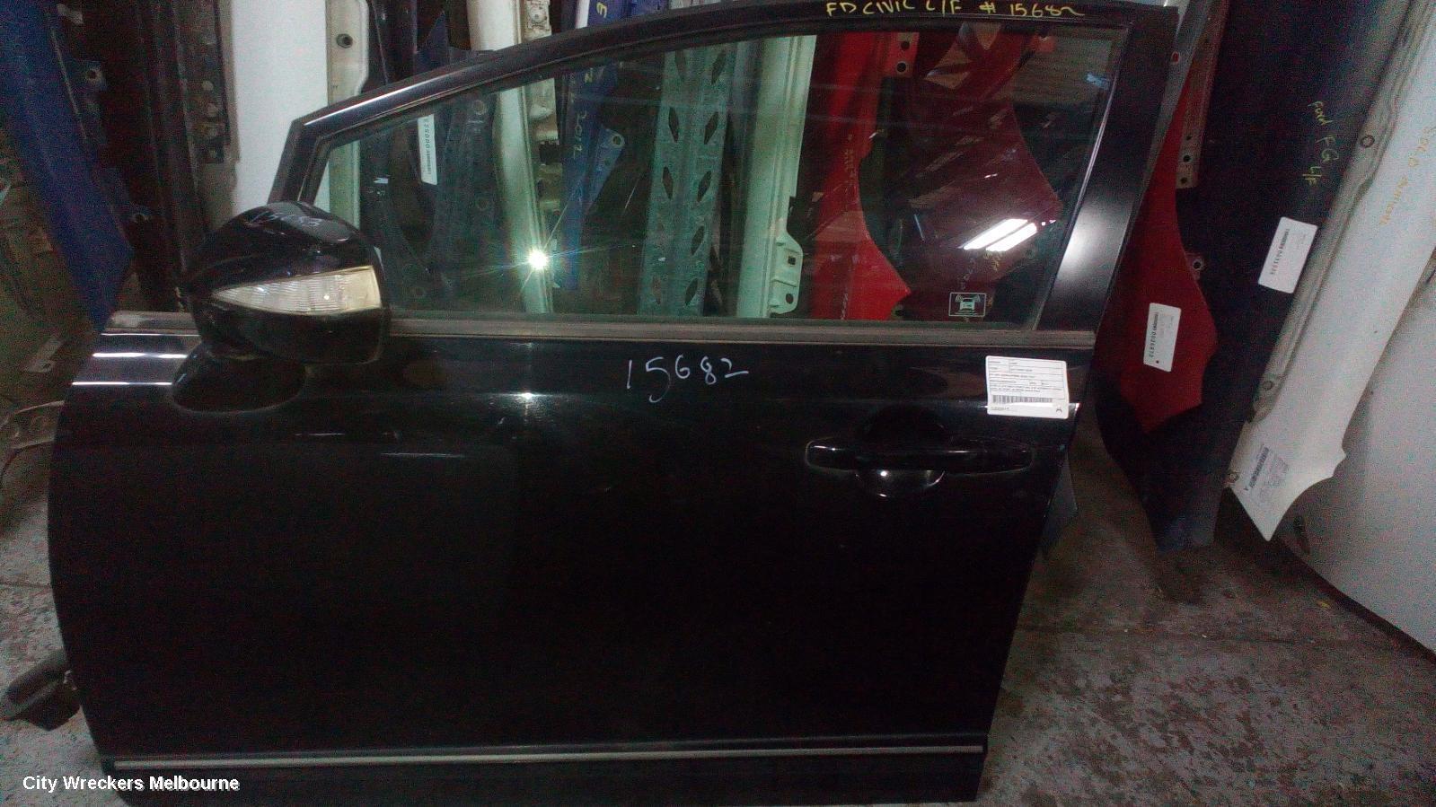 HONDA CIVIC 2006 Left Front Door
