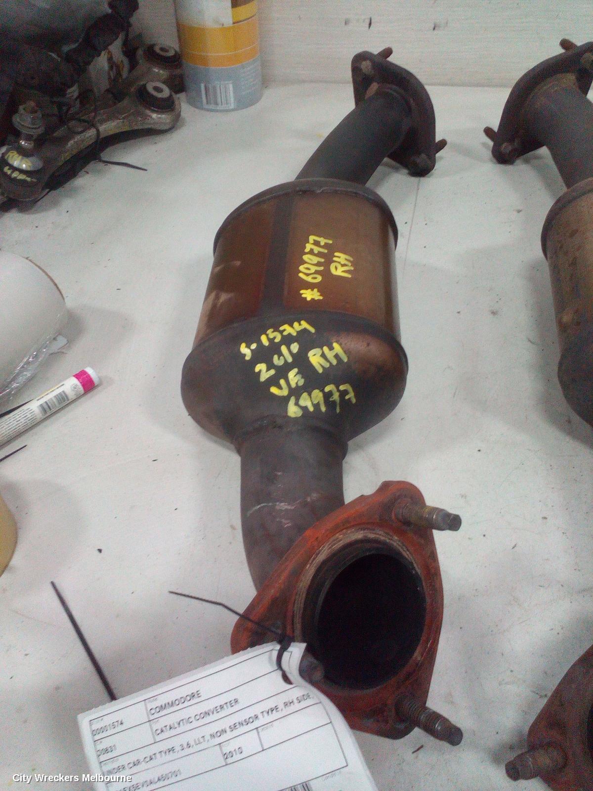 HOLDEN COMMODORE 2010 Catalytic Converter
