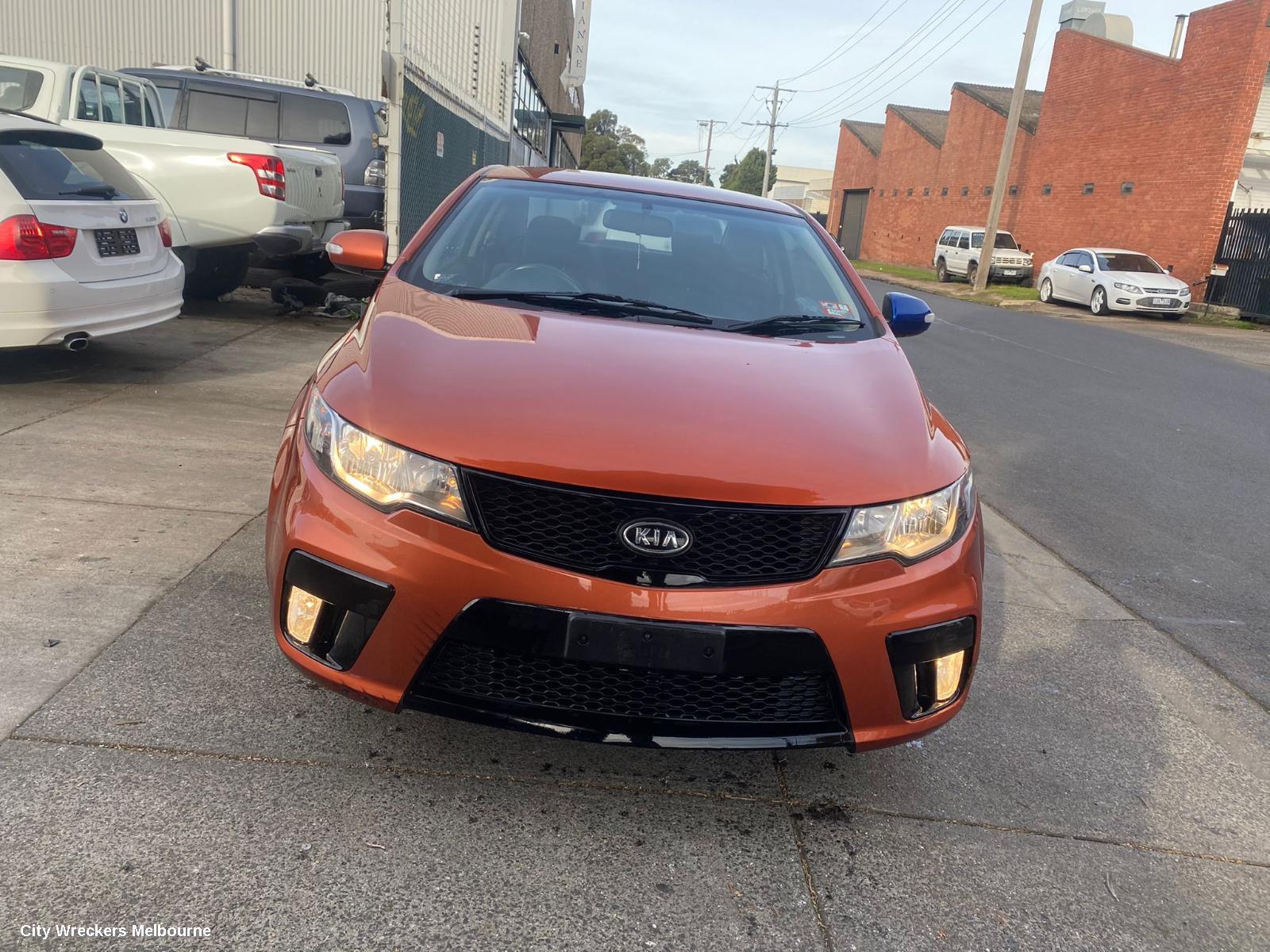 KIA CERATO 2010 Left Guard