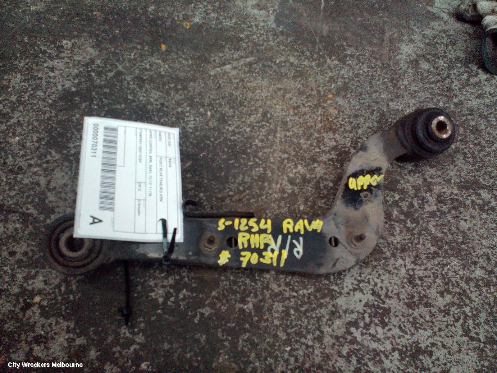 TOYOTA RAV4 2013 Right Rear Trailing Arm