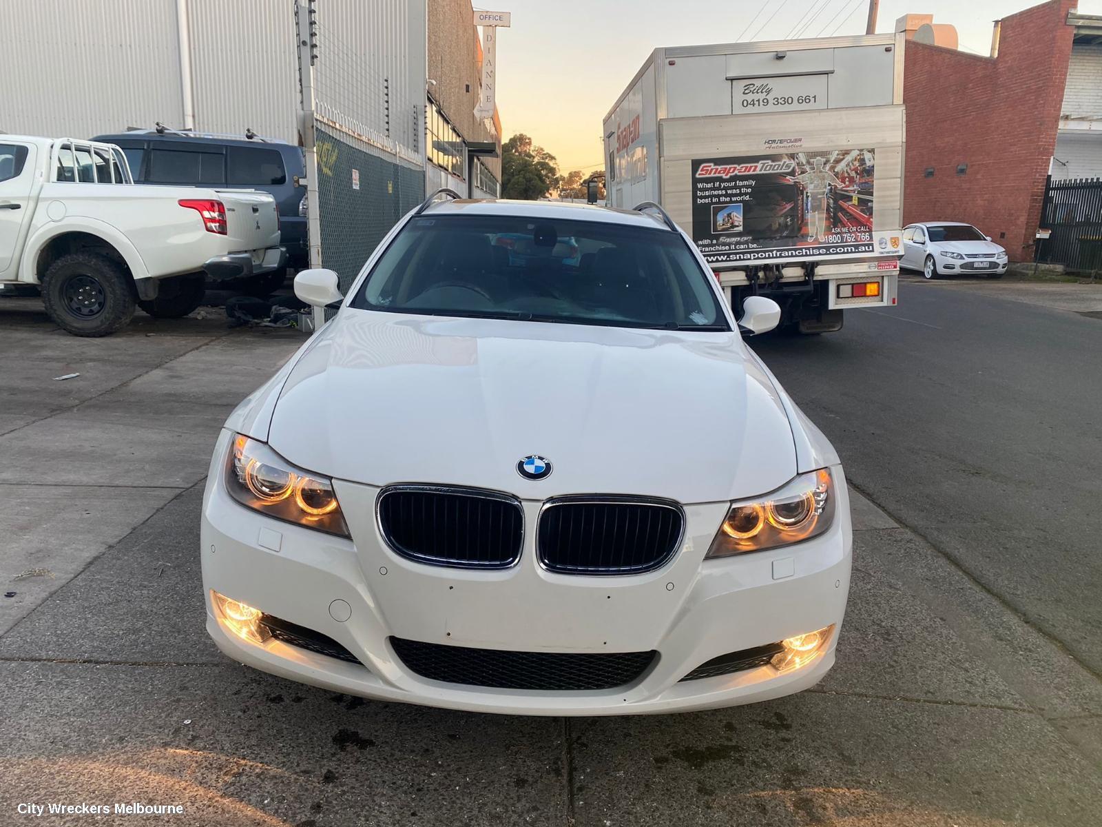 BMW 3 SERIES 2009 Roof Glass/Sunroof/T