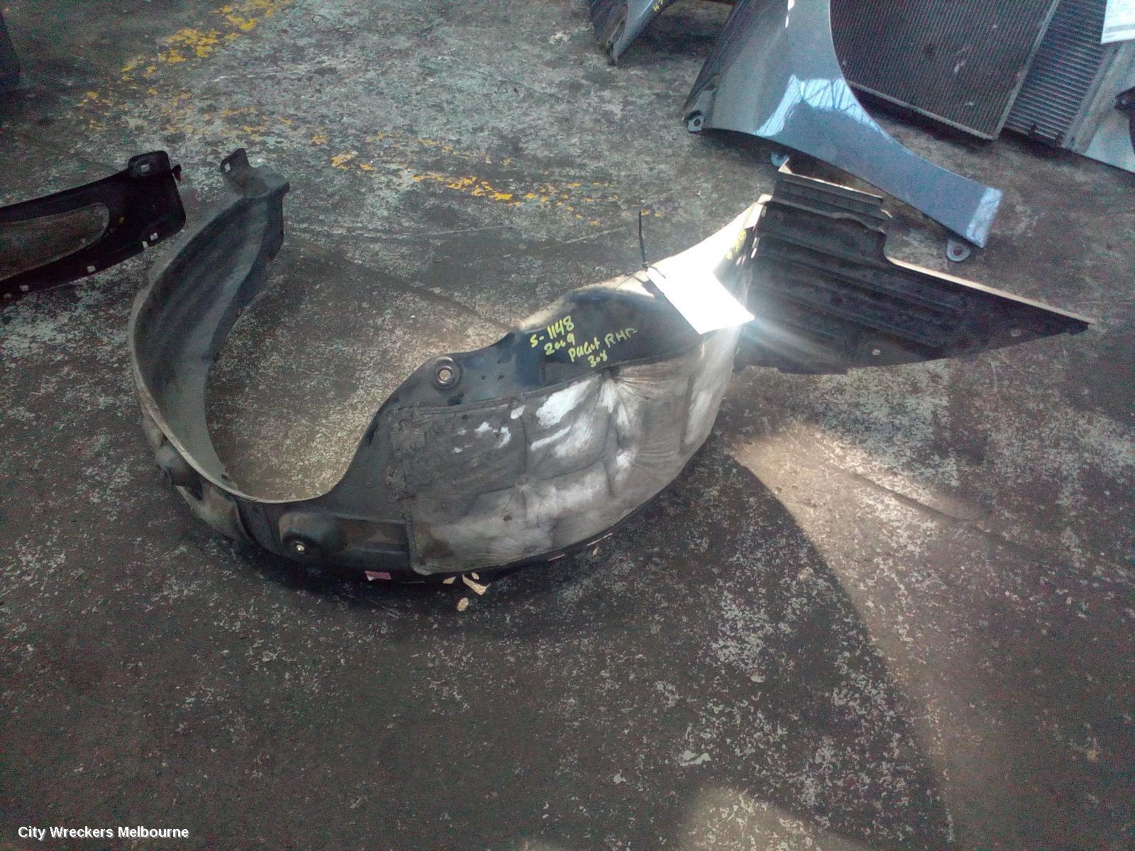 KIA OPTIMA 2014 Right Guard Liner