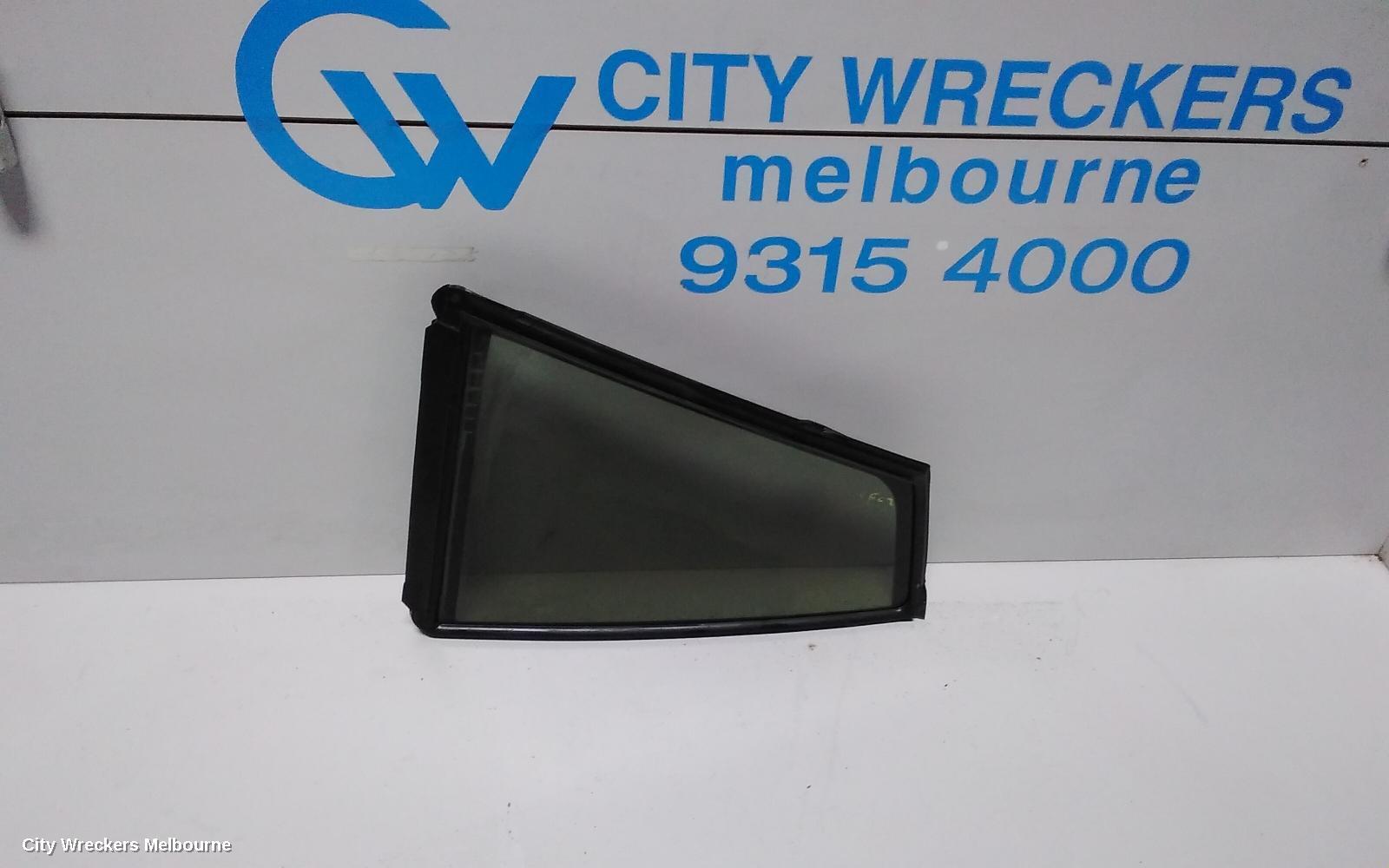 SUBARU XV 2013 Right Rear 1/4 Door Glass