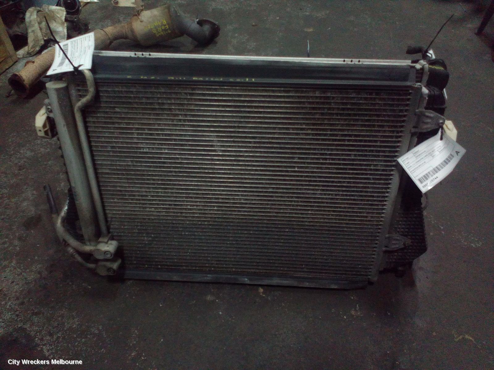 VOLKSWAGEN PASSAT 2011 Intercooler