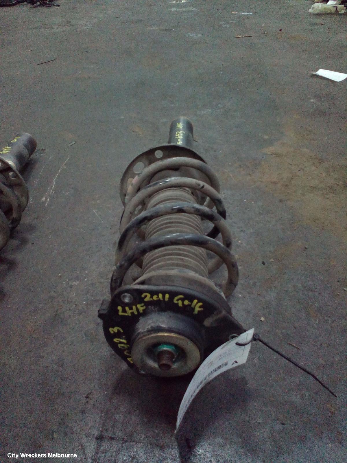 VOLKSWAGEN GOLF 2011 Left Driveshaft