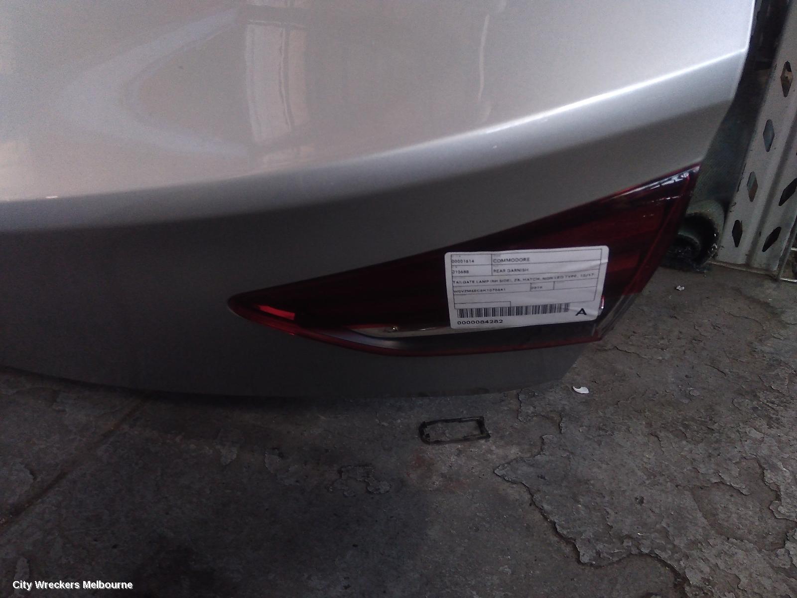 HOLDEN COMMODORE 2019 Rear Garnish