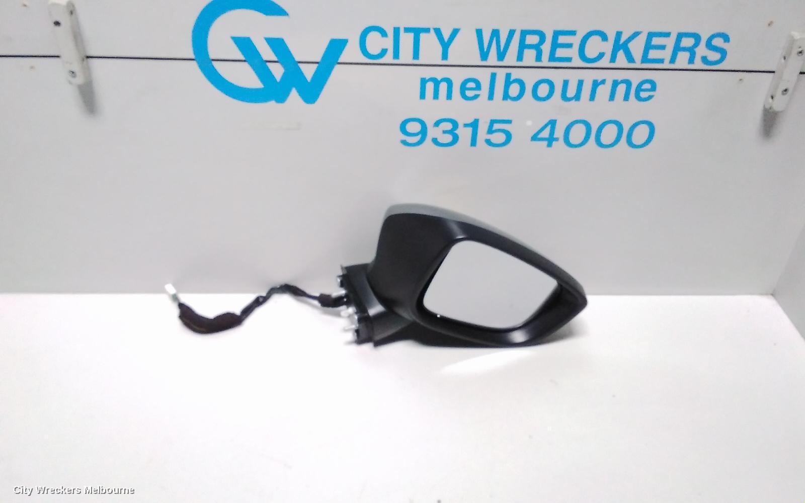 MAZDA 2 2019 Right Door Mirror