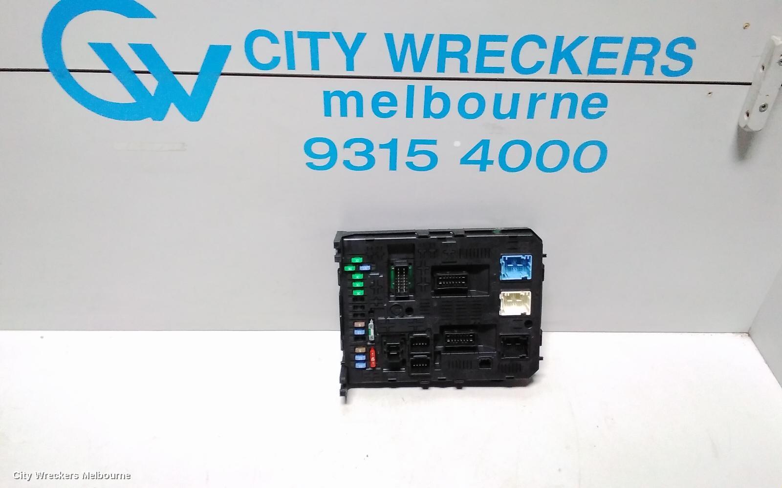PEUGEOT PARTNER 2012 Fuse Box
