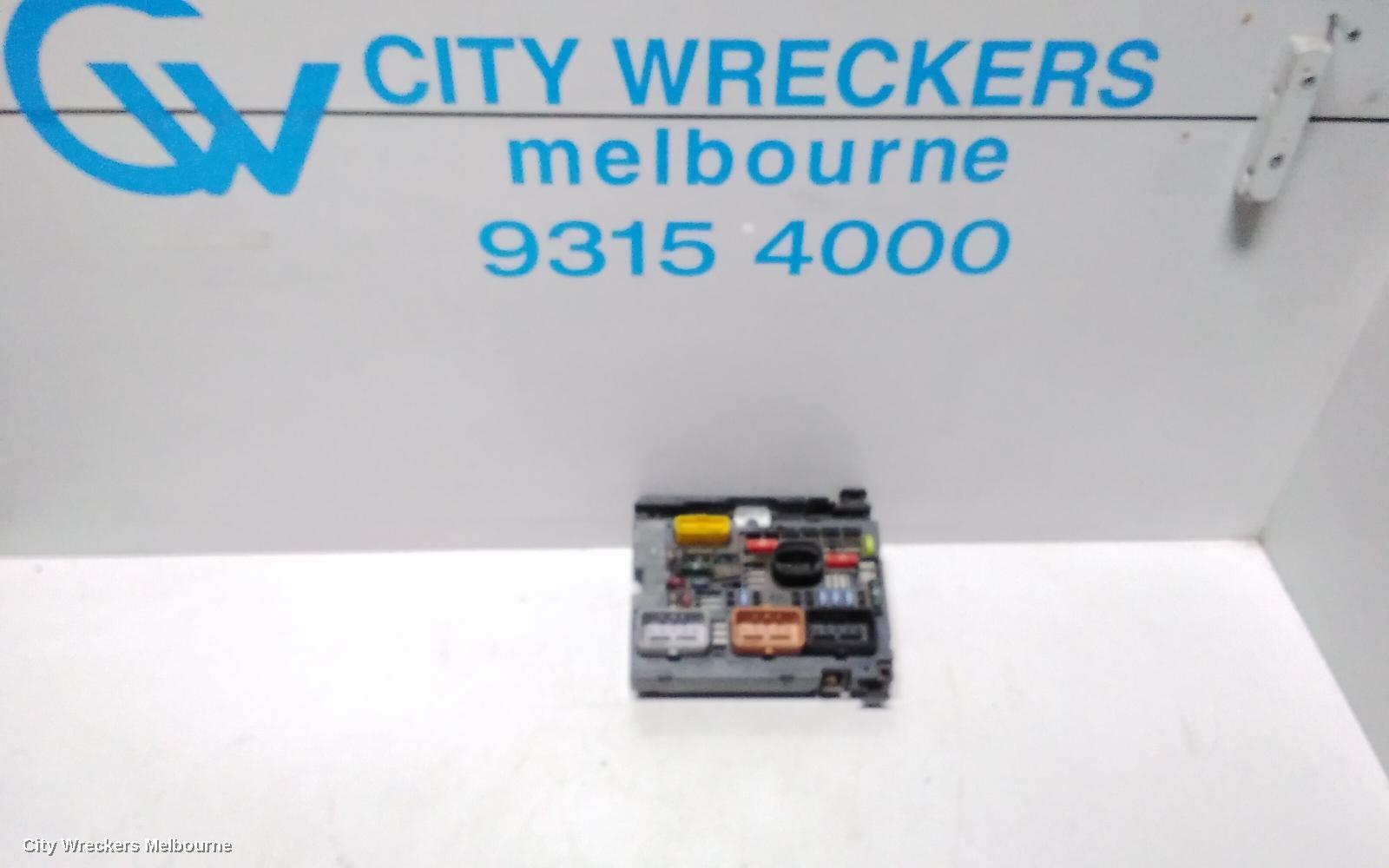 PEUGEOT PARTNER 2012 Fuse Box