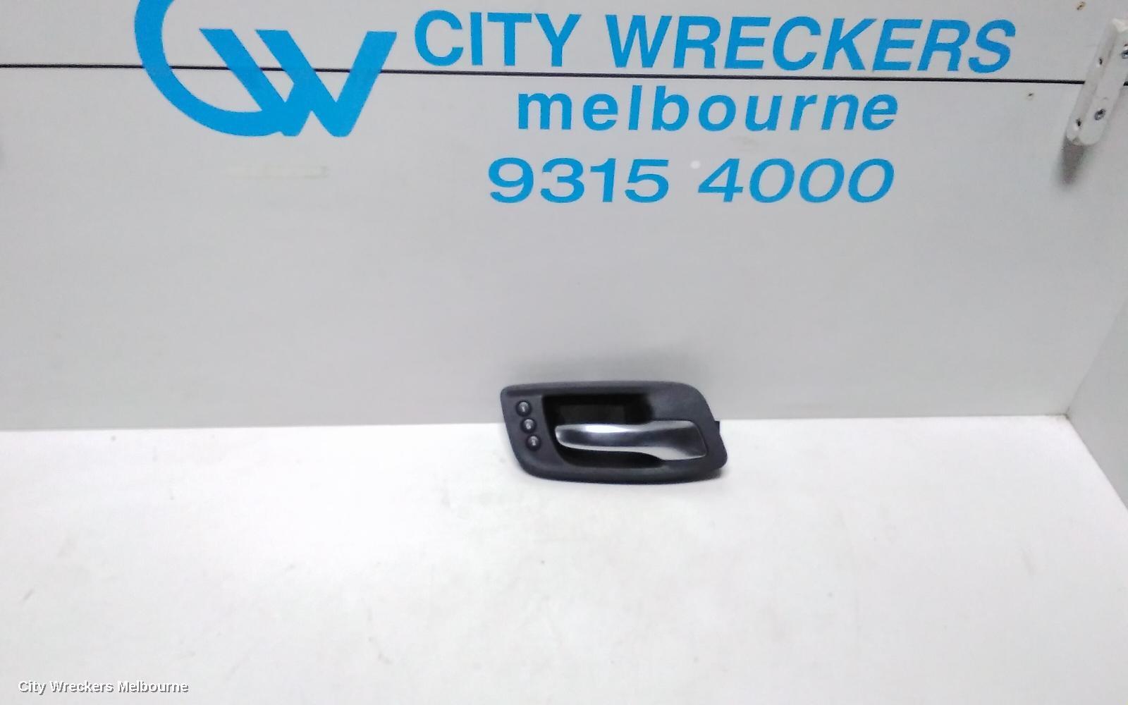 CHRYSLER 300C 2014 Door Handle