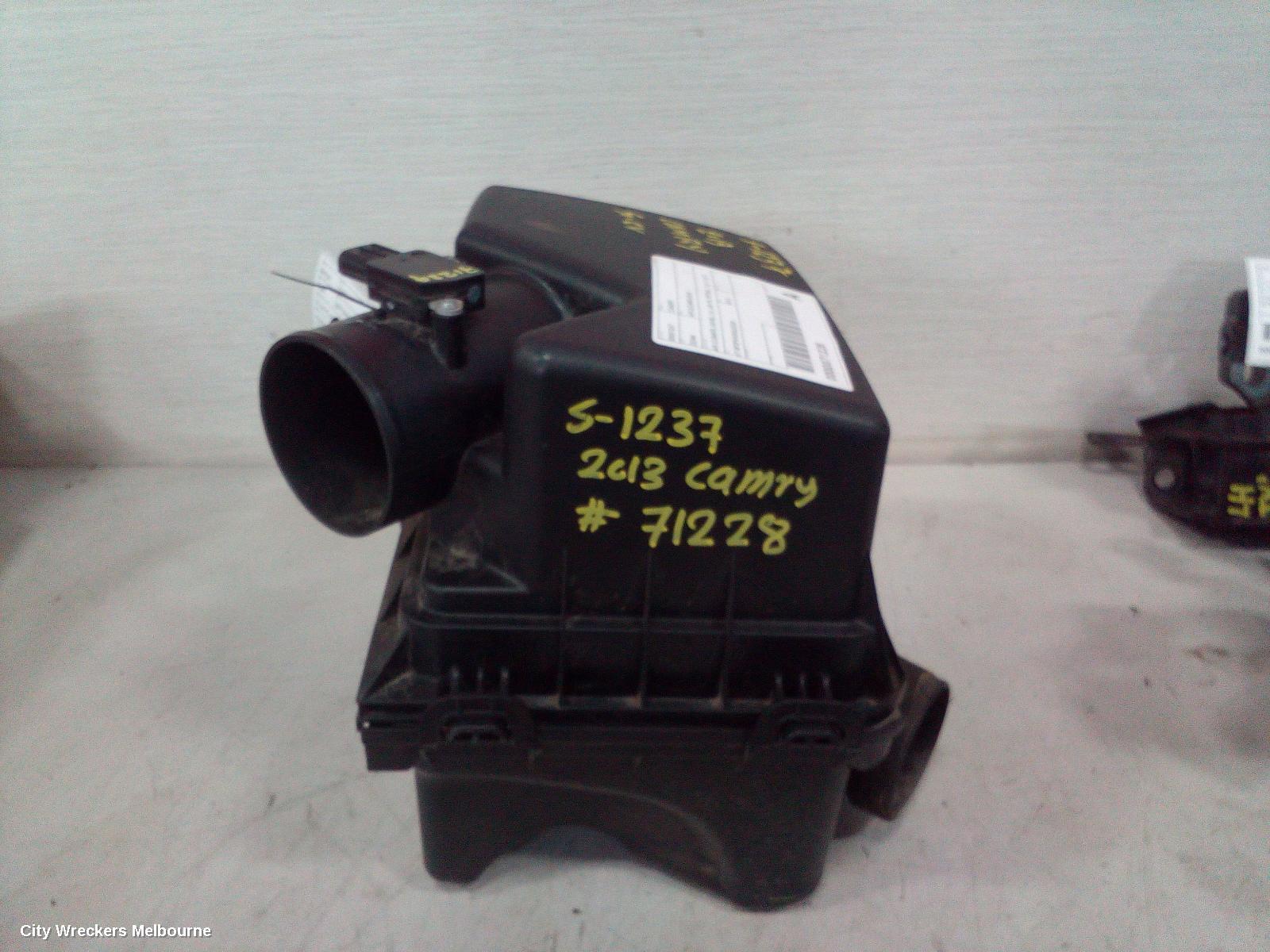 TOYOTA CAMRY 2013 Air Cleaner/Box