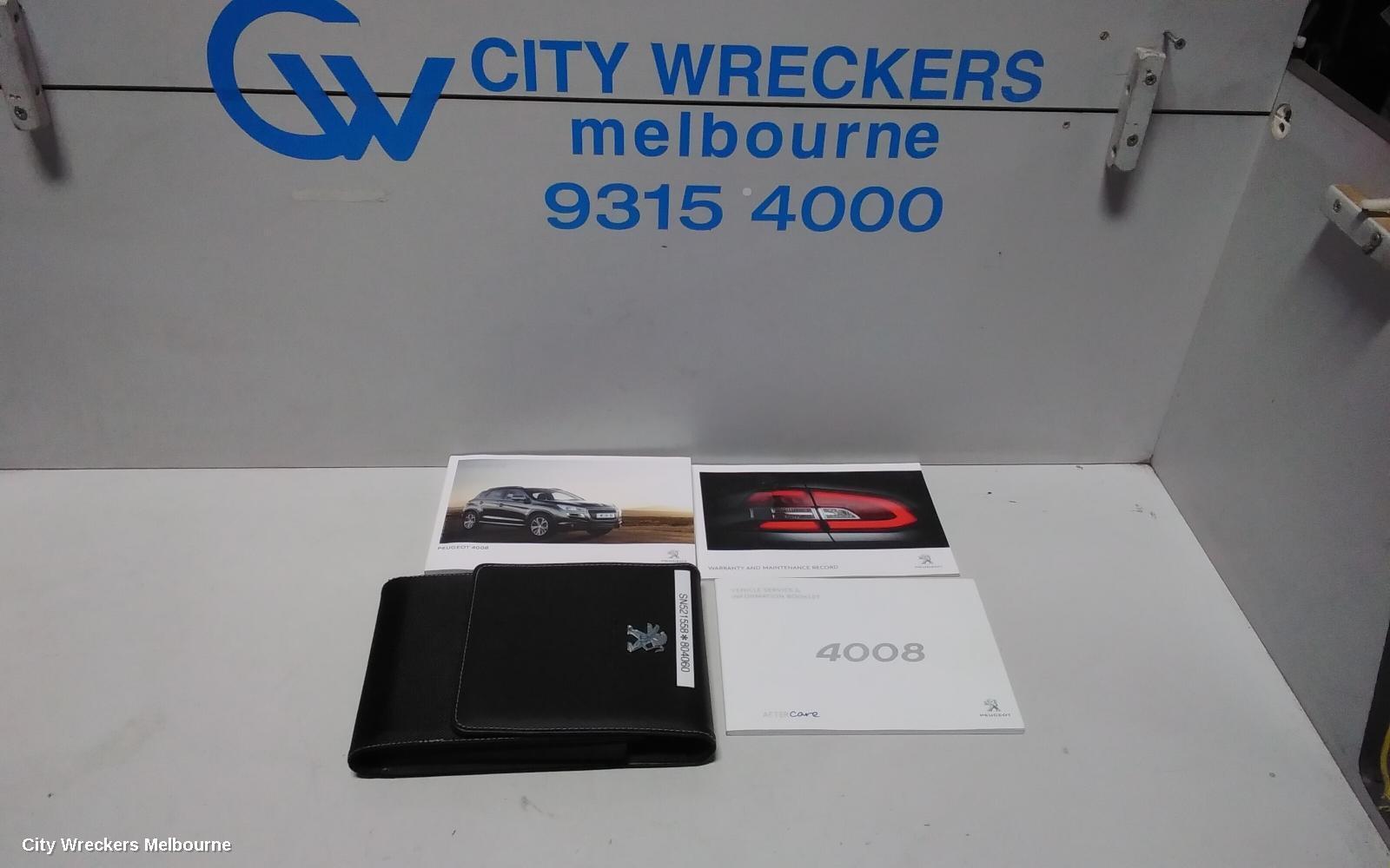 PEUGEOT 4008 2015 Owners Handbook