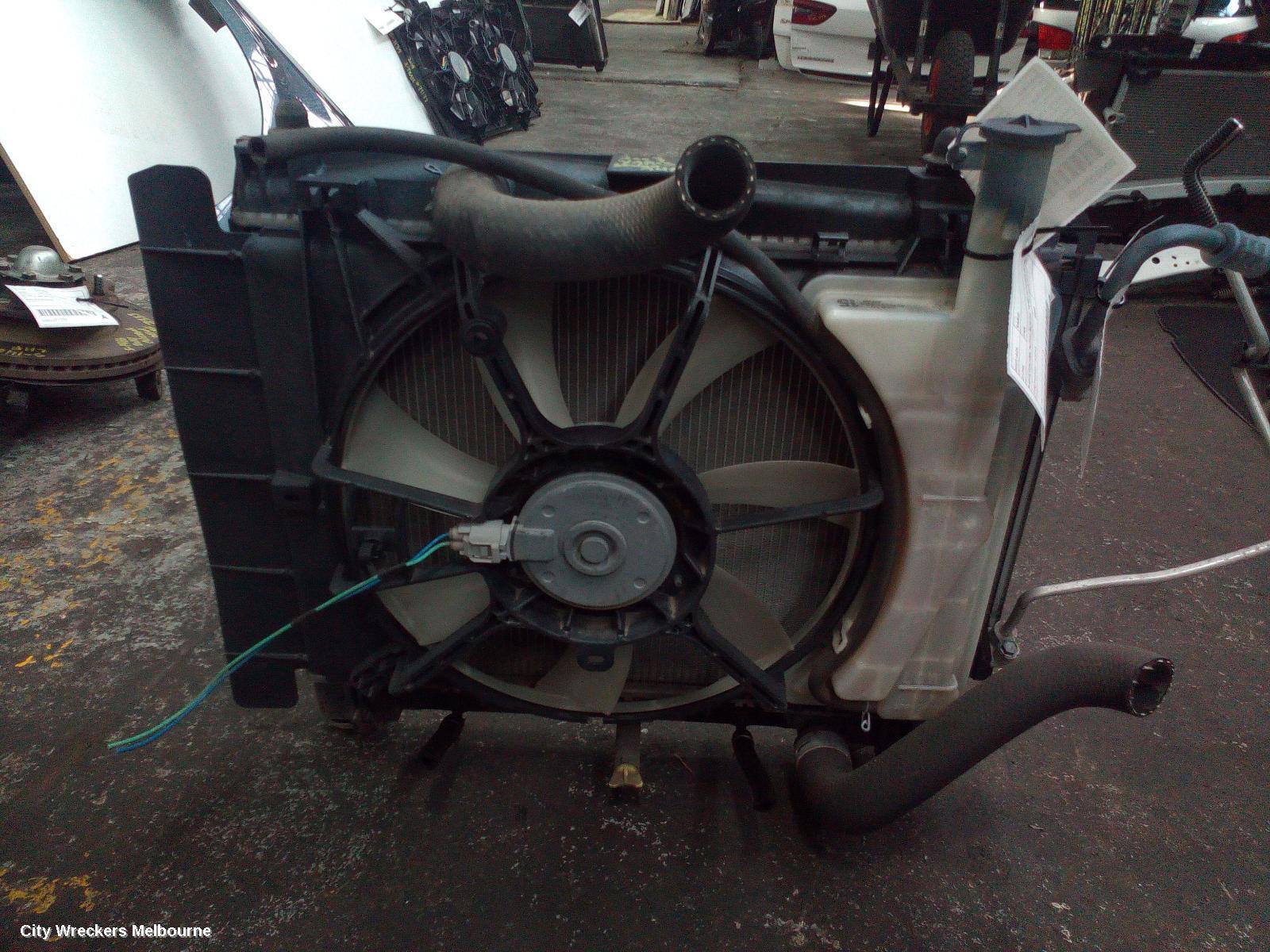 TOYOTA YARIS 2008 Fan