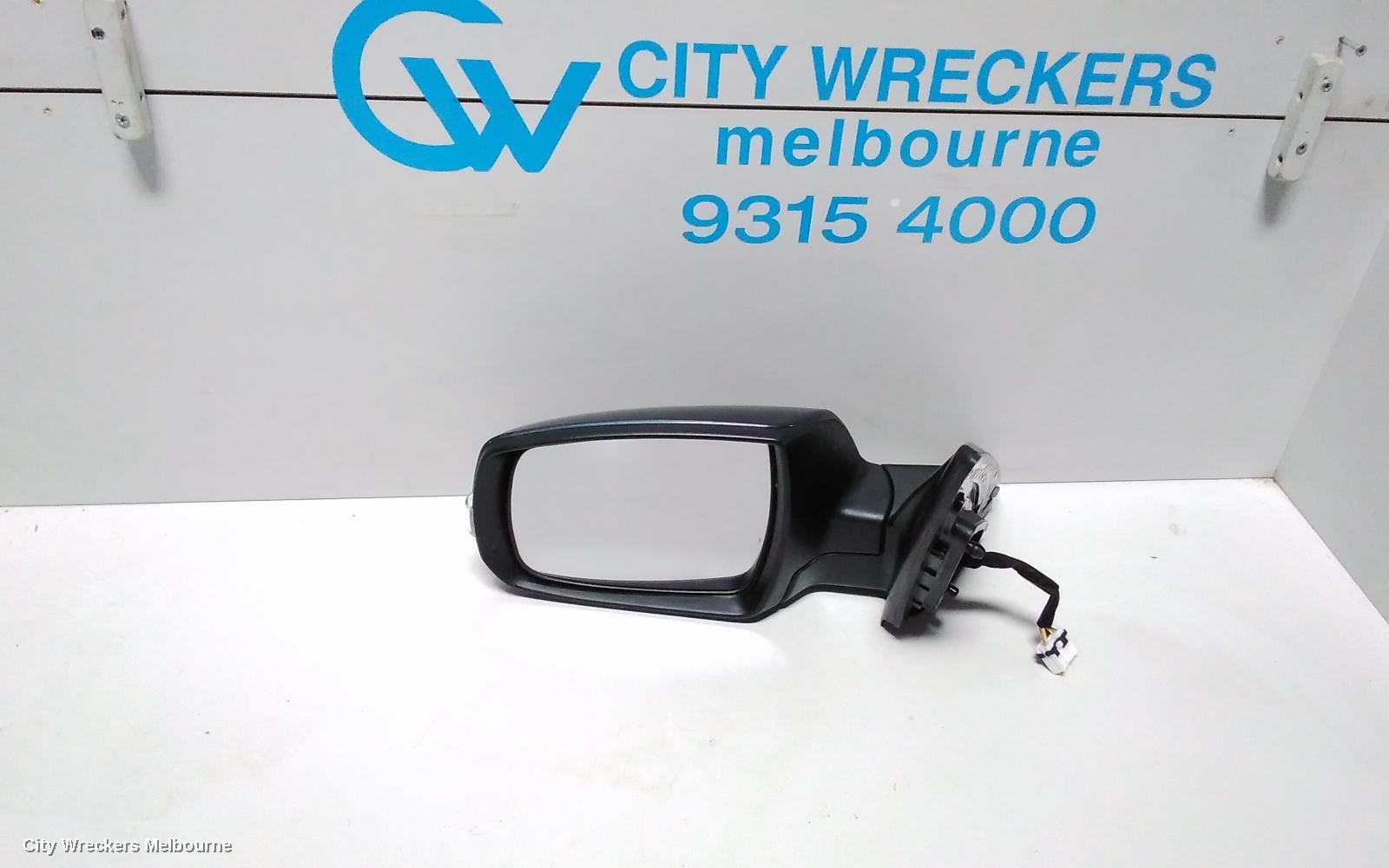 KIA SORENTO 2009 Left Door Mirror