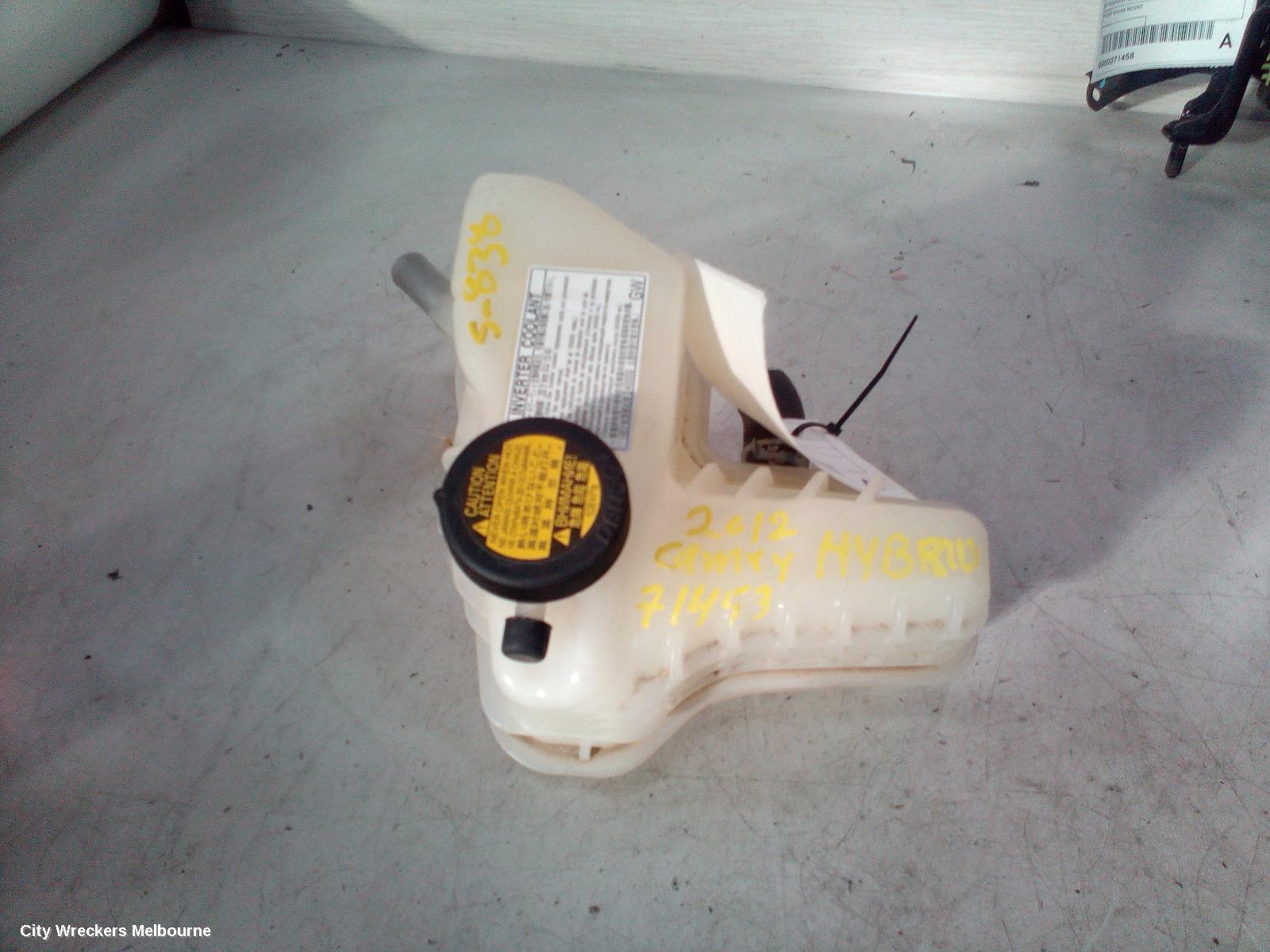 TOYOTA CAMRY 2012 Overflow Bottle