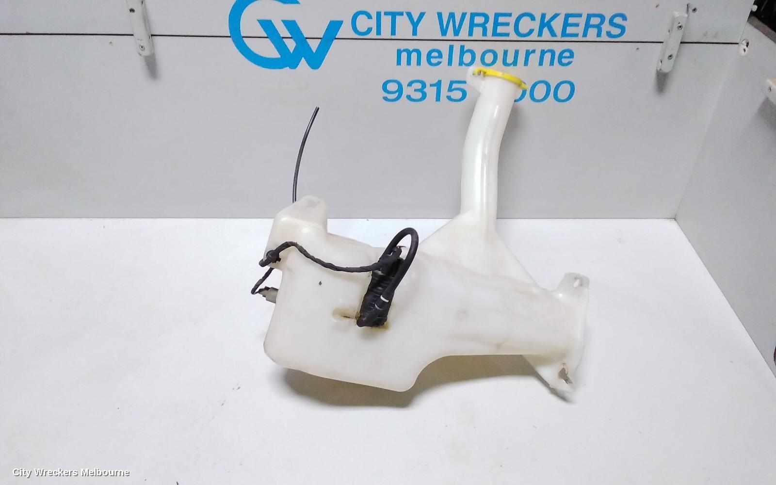 CHRYSLER 300C 2014 Washer Bottle