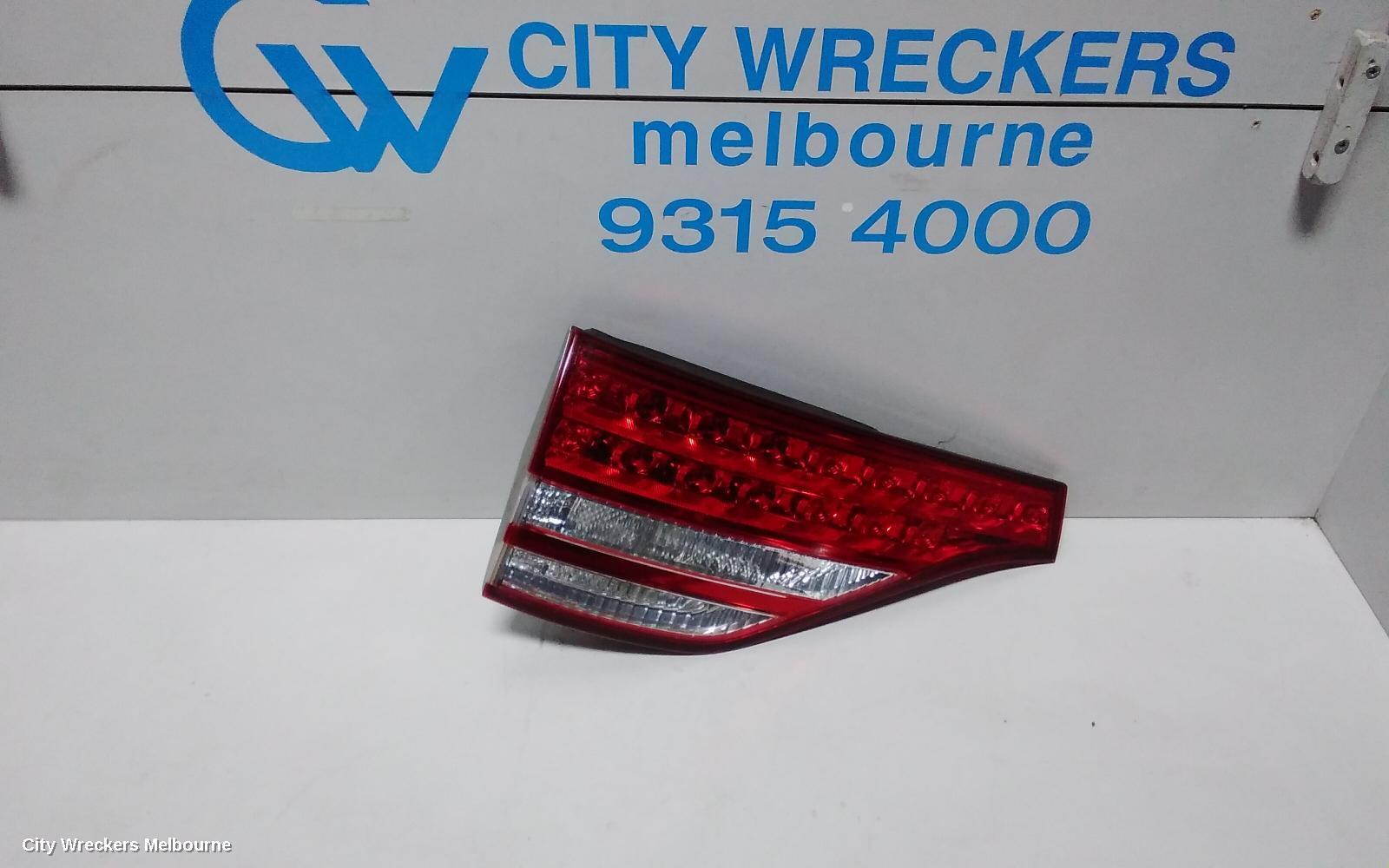 TOYOTA TARAGO 2006 Rear Garnish