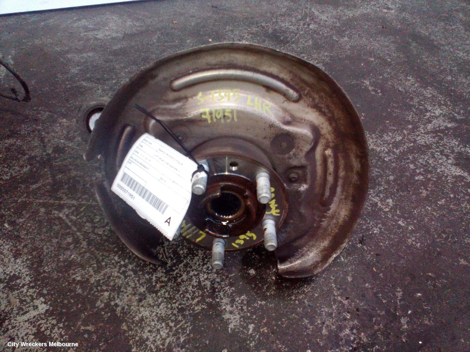 LAND ROVER RANGEROVER EVOQUE 2014 Left Rear Hub Assembly