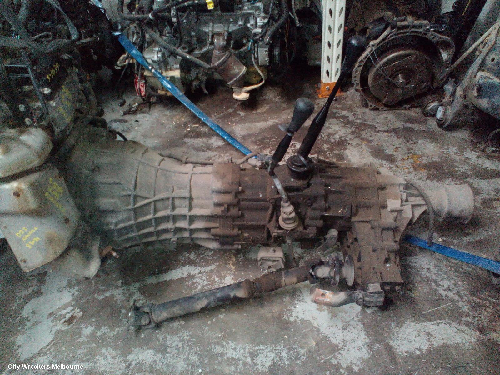 NISSAN NAVARA 2011 Trans/Gearbox