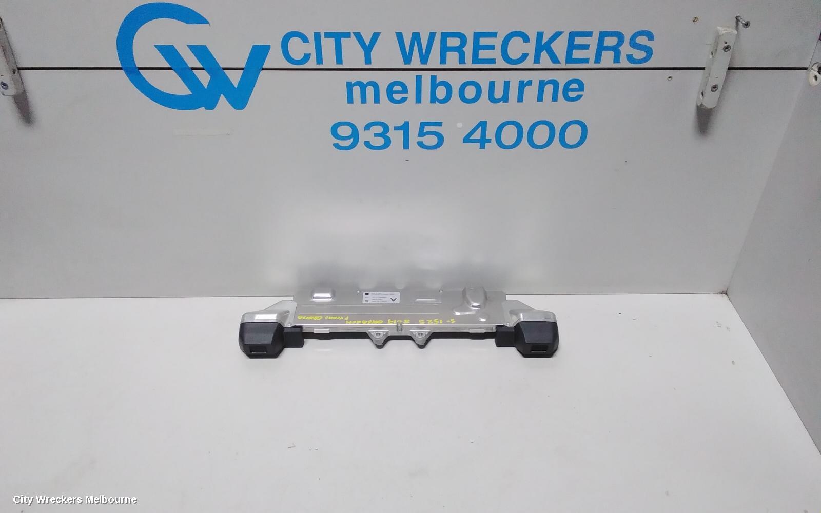 SUBARU OUTBACK 2017 REVERSE_CAMERA