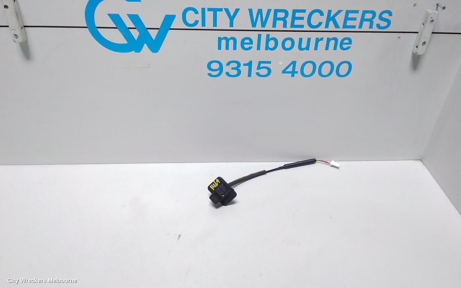 MAZDA CX3 2015 REVERSE_CAMERA