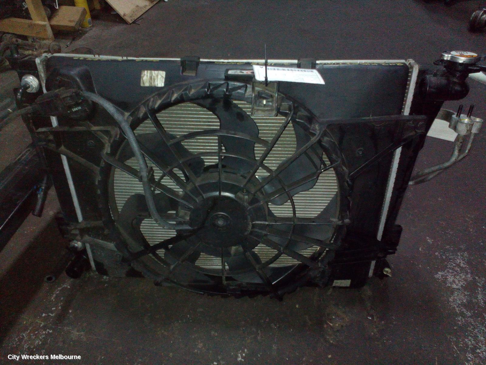 KIA OPTIMA 2012 Fan