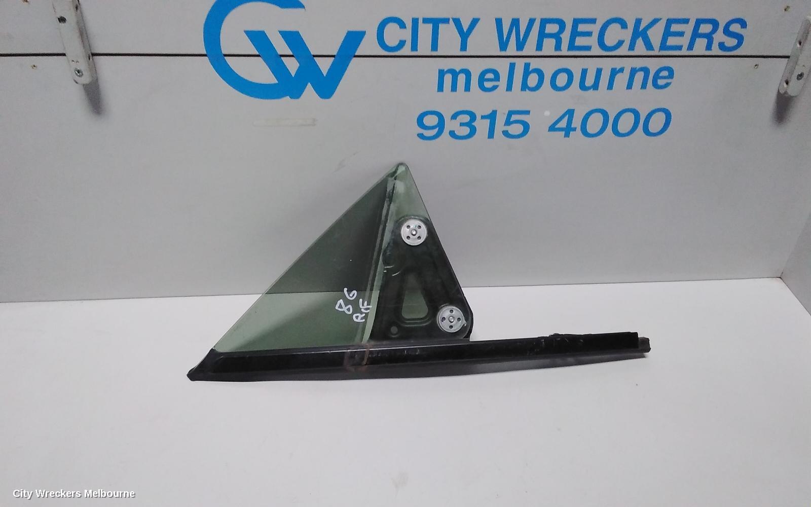 TOYOTA 86 2013 Right Front 1/4 Door Glass