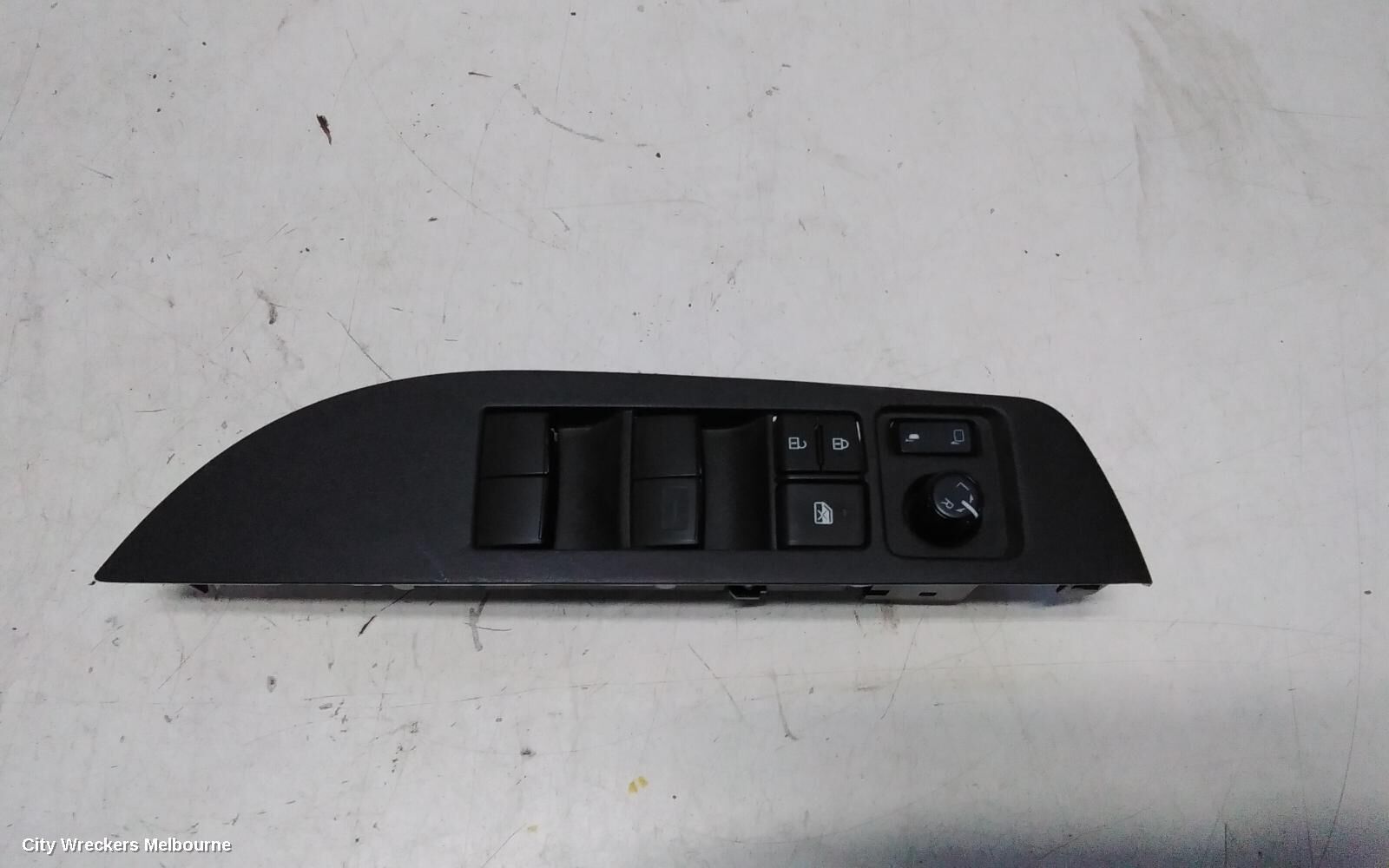TOYOTA COROLLA 2019 Pwr Dr Wind Switch
