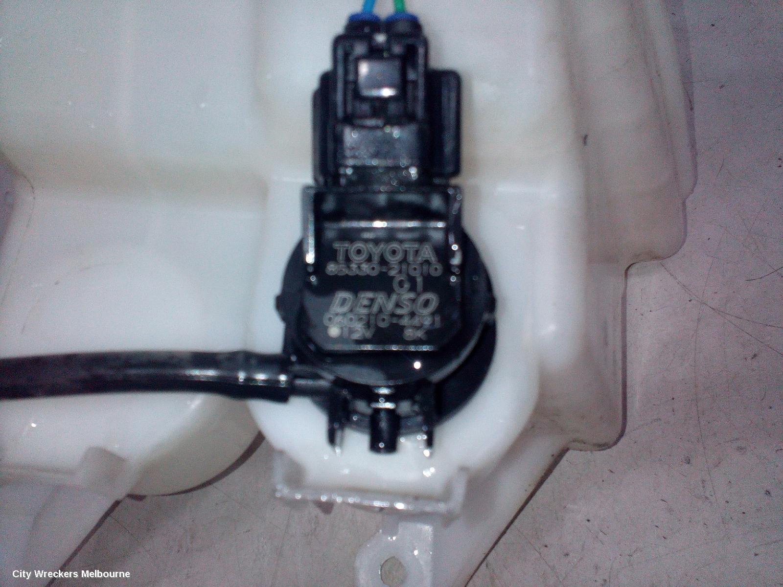 TOYOTA YARIS 2008 Washer Bottle