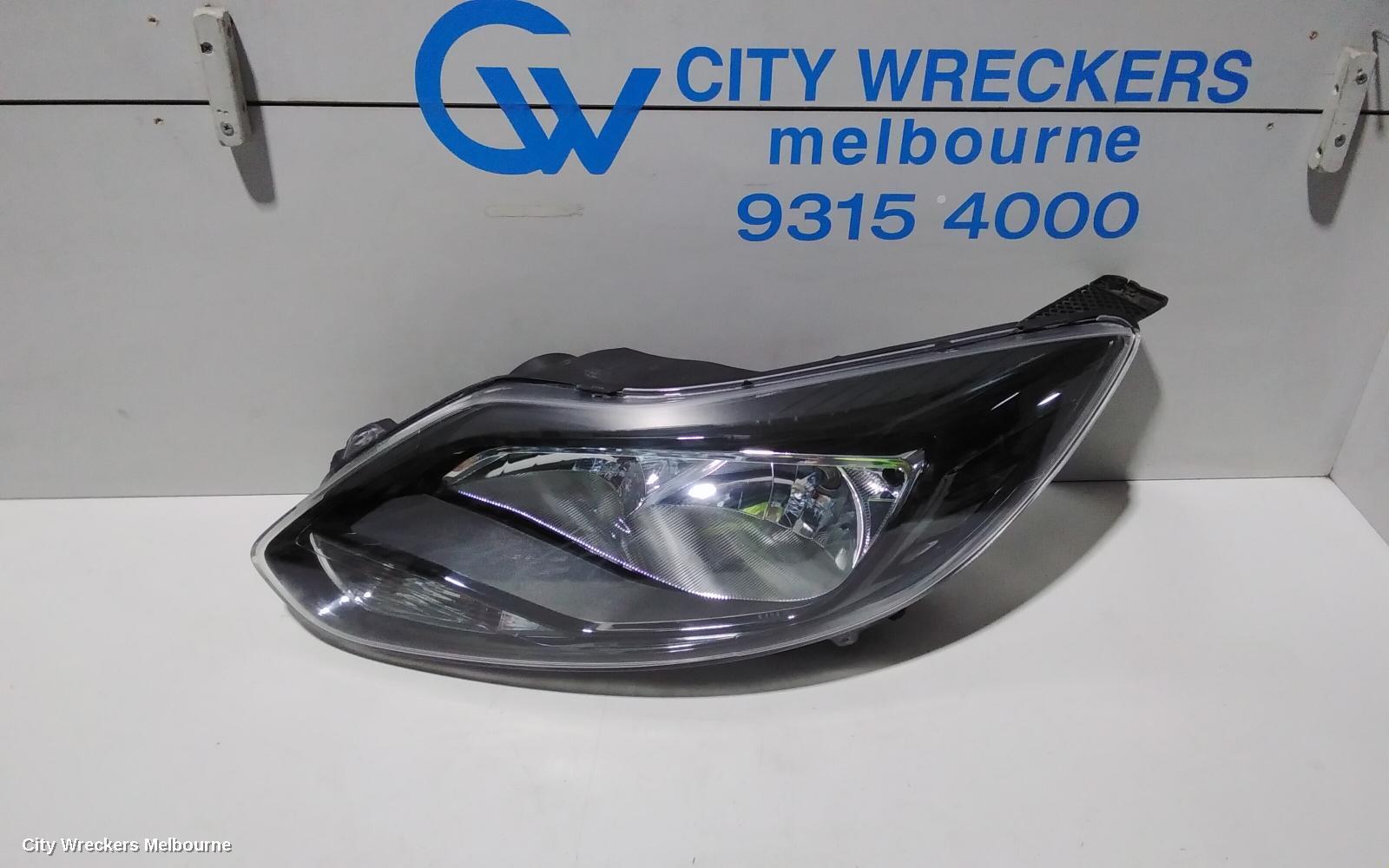 FORD FOCUS 2012 Left Headlamp