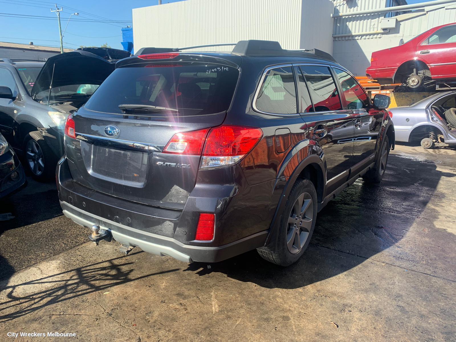 SUBARU OUTBACK 2013 Owners Handbook