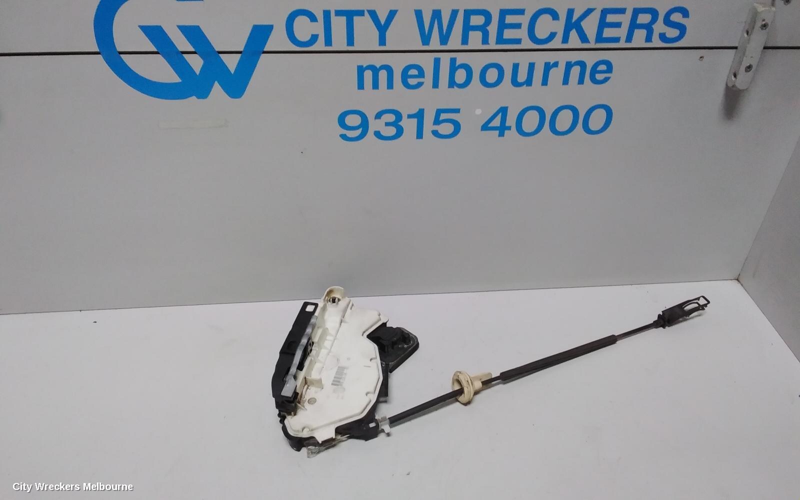 VOLKSWAGEN GOLF 2010 Door/Boot/Gate Lock