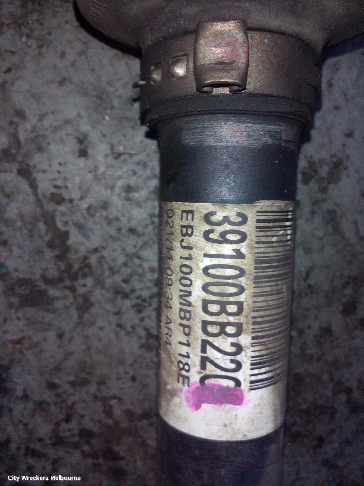 NISSAN DUALIS 2011 Right Driveshaft