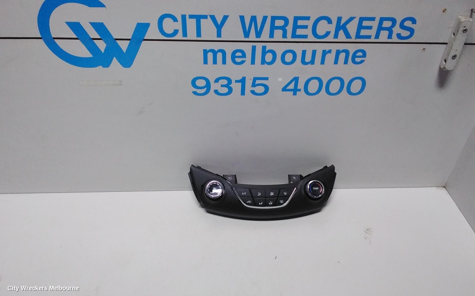 HOLDEN ASTRA 2018 Heater/Ac Controls