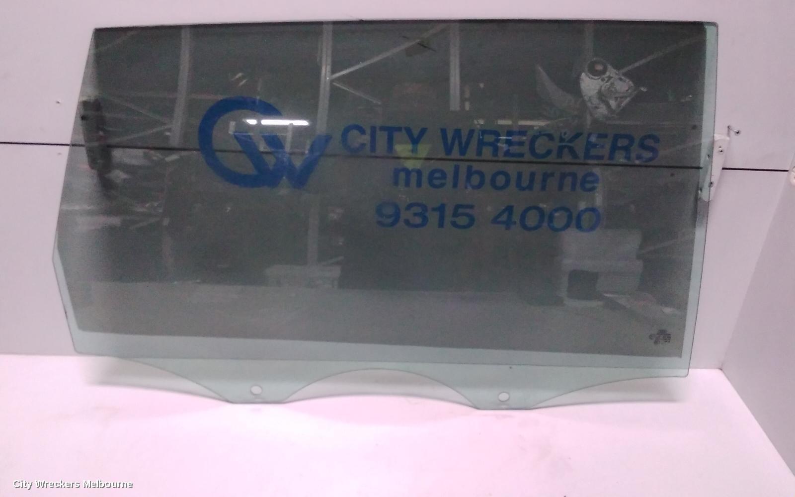 AUDI Q7 2009 Right Rear Door Window