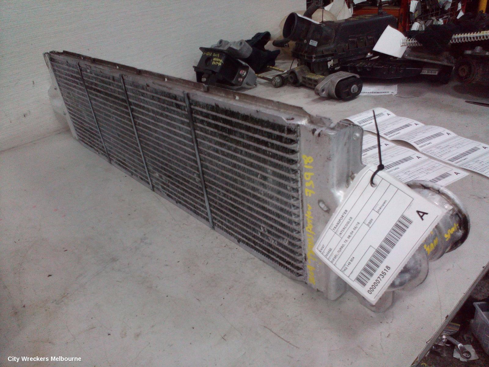 VOLKSWAGEN TRANSPORTER 2009 Intercooler